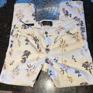Lucky Brand Floral Capris